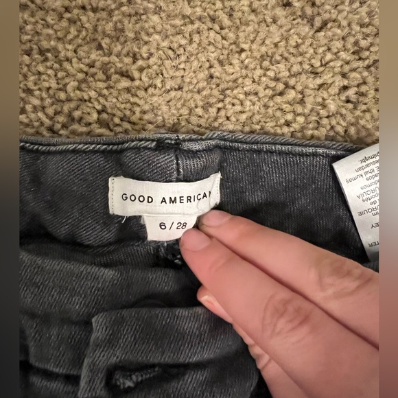 Good American Cigarette ankle jean slim fit size 6 28 - Picture 3 of 6